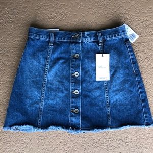 Forever 21 Denim Mini Skirt Sz 28 NWT